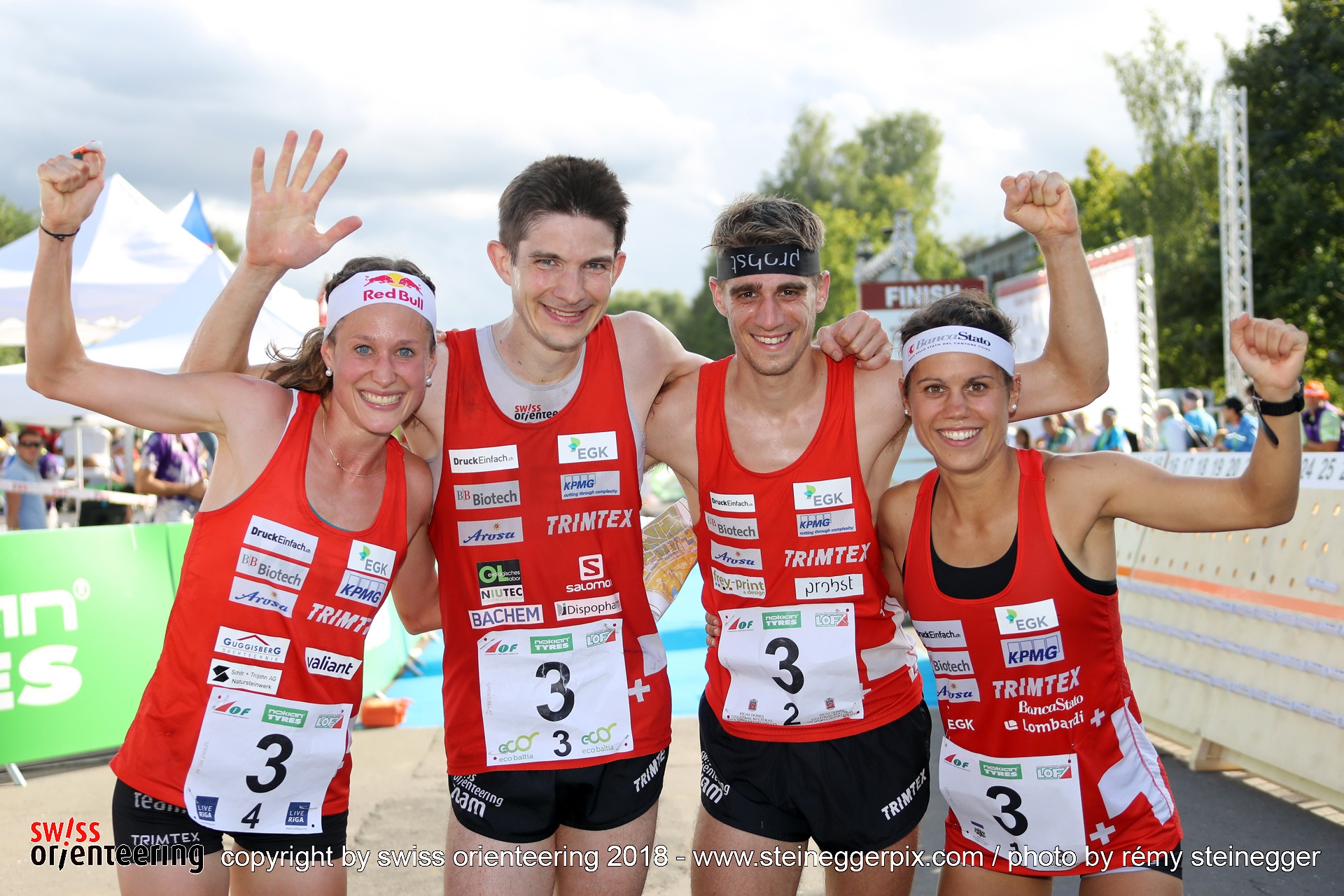 18 WOC Silberteam Jubel