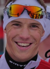 JWSOC Sprint NicolaM  ller Finish Gold1